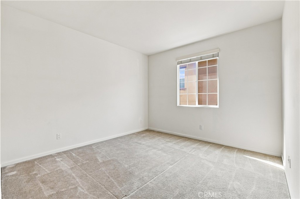 858 E Manresa Property Photo 38
