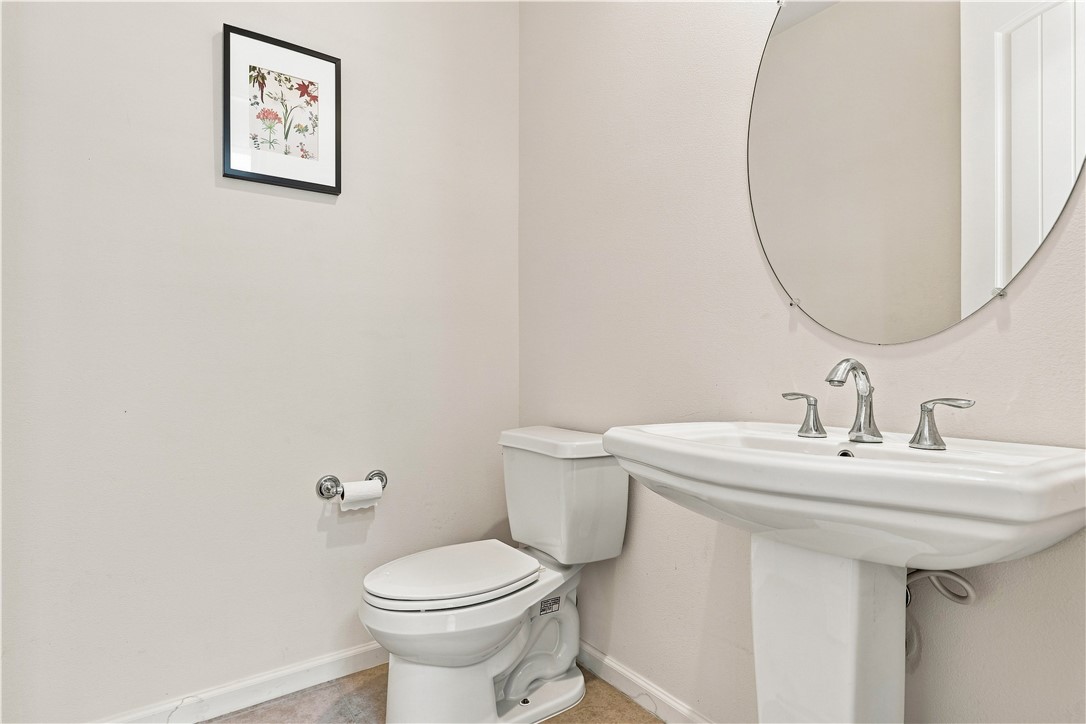 858 E Manresa Property Photo 44