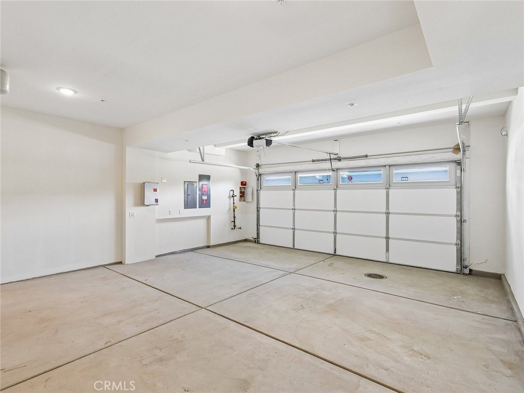 608 Lotus Drive Property Photo 4