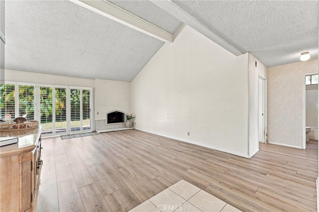 19712 Sacramento Property Photo 4
