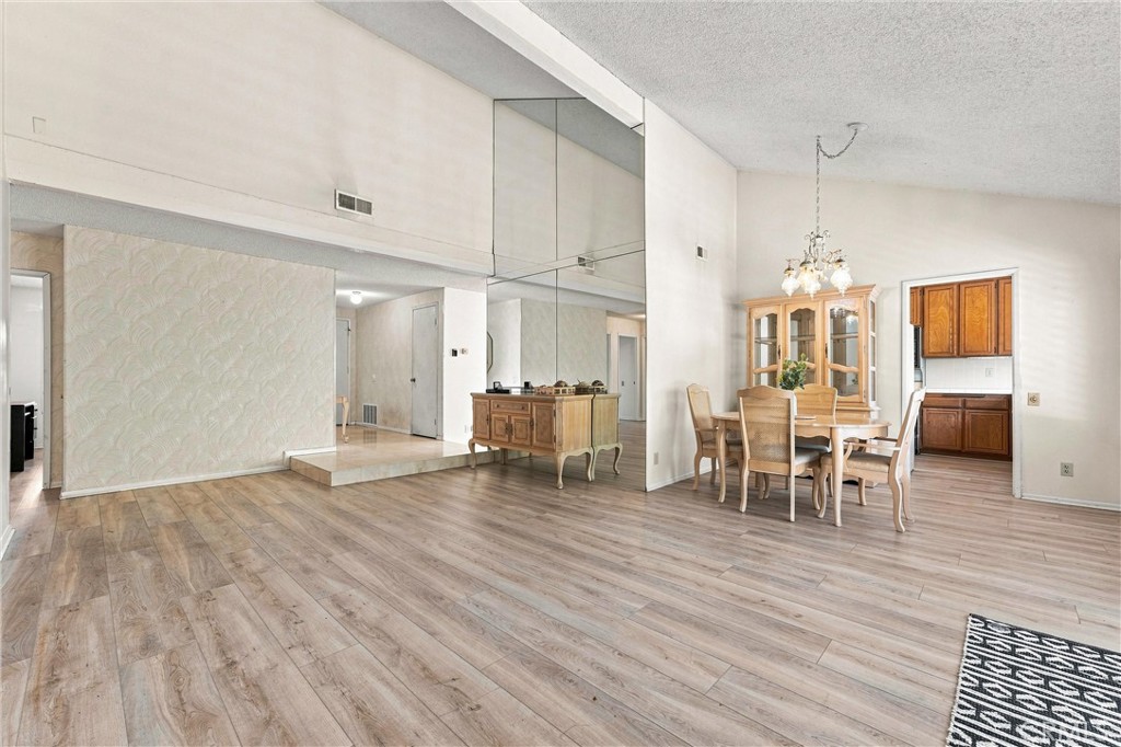 19712 Sacramento Property Photo 7