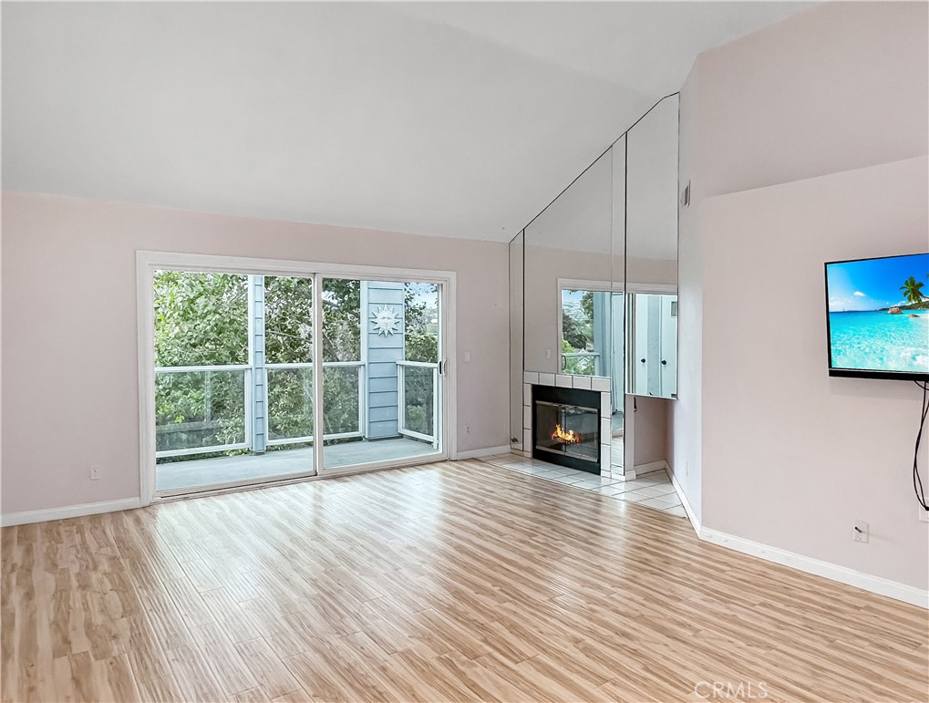 24471 Lantern Hill D Property Photo 9