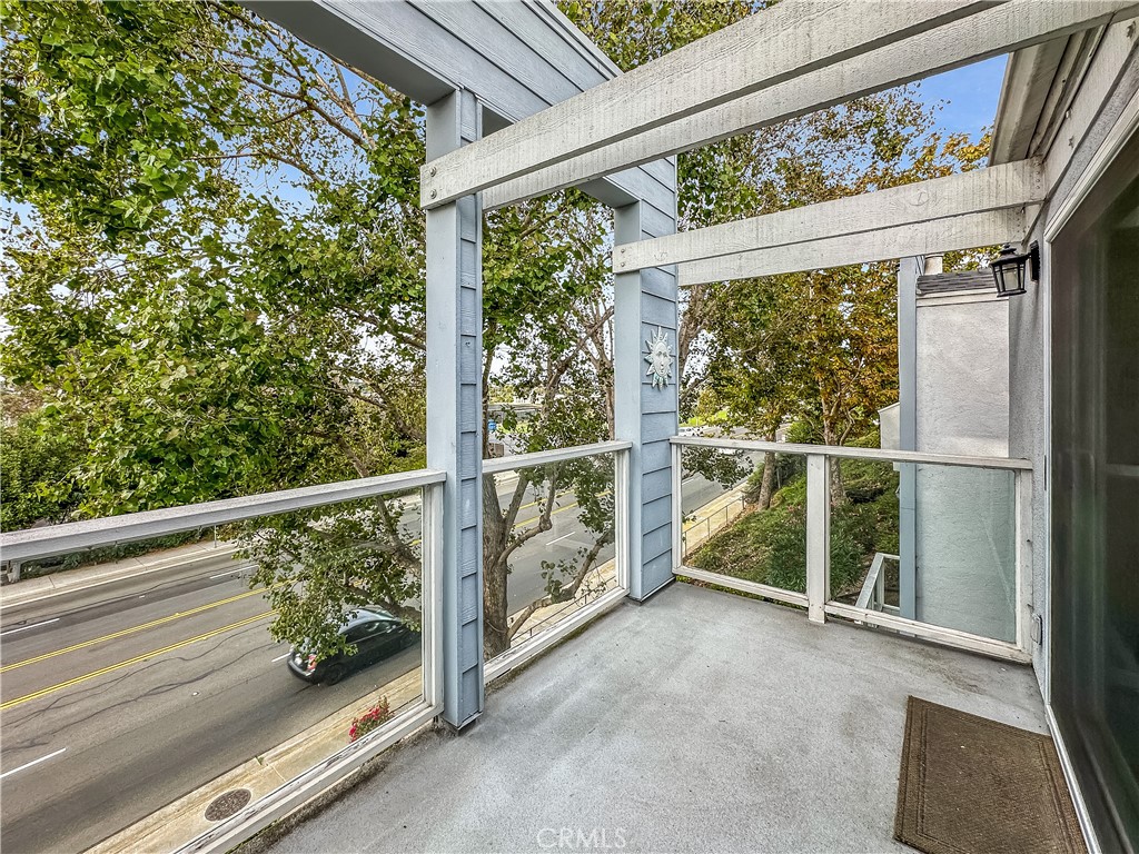 24471 Lantern Hill D Property Photo 11