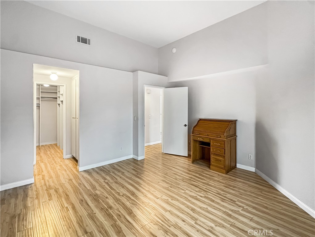 24471 Lantern Hill D Property Photo 15
