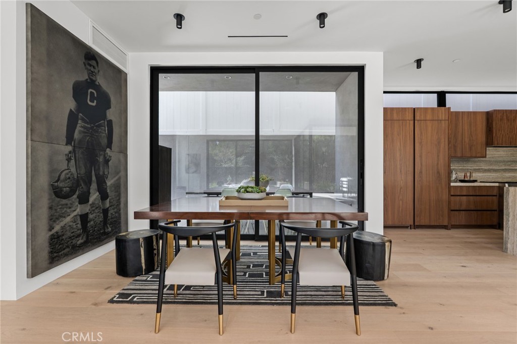 400 Heliotrope Property Photo 10