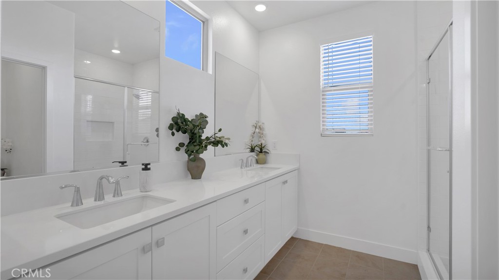 510 Bluegrass Way Property Photo 16