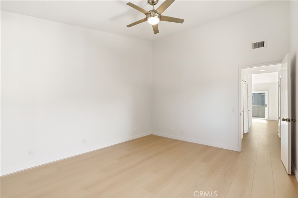 549 N Springbrook N Property Photo 14
