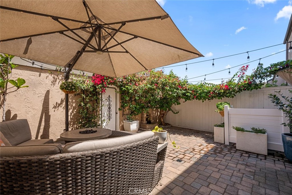 10942 Pebble Court Property Photo 23