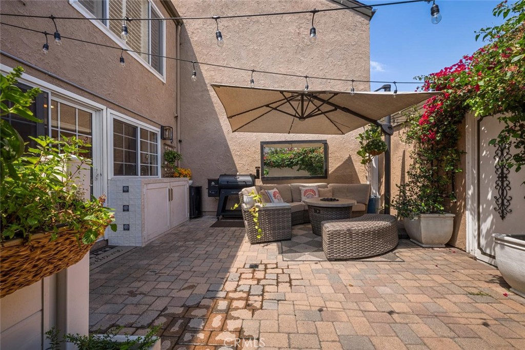 10942 Pebble Court Property Photo 24