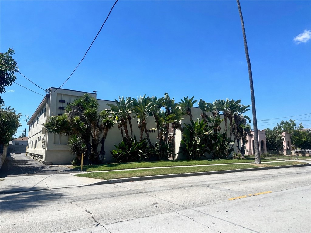 6607 Otis Avenue Property Photo 1