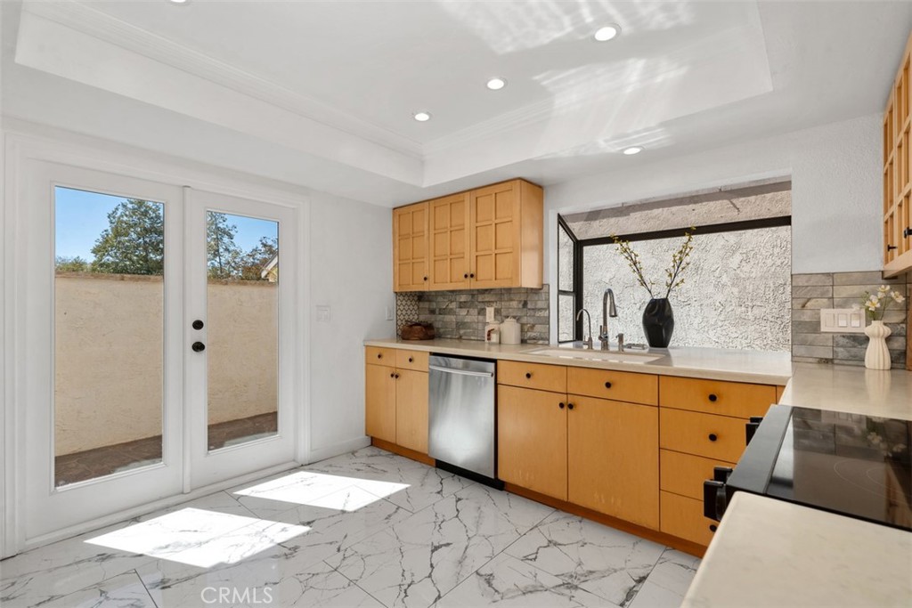 28182 Carpenteria Court Property Photo 16