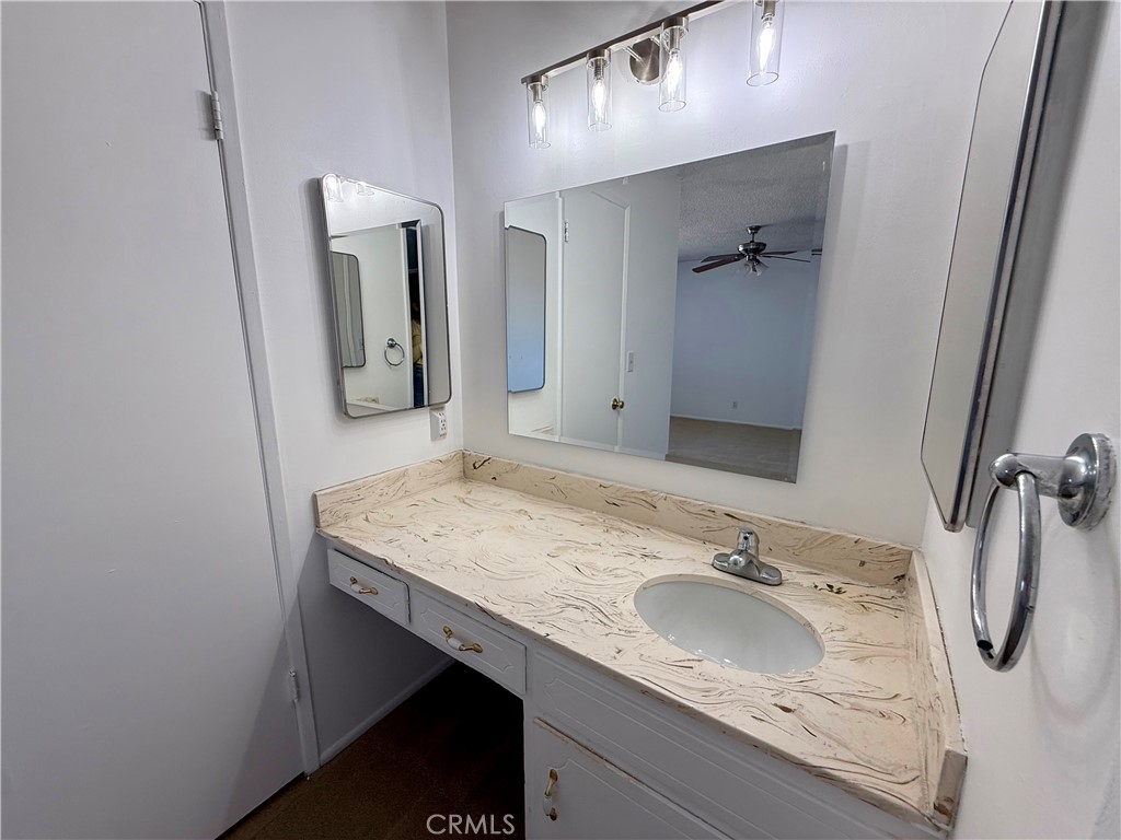 1438 W 124th Property Photo 15