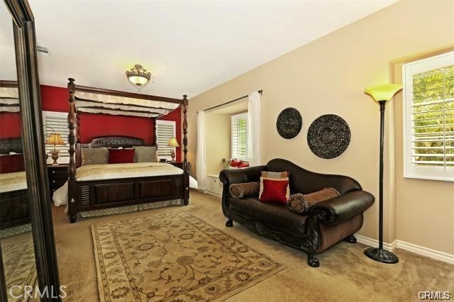 87 Wonderland Property Photo 9