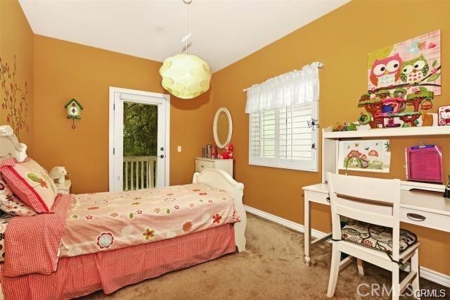 87 Wonderland Property Photo 12