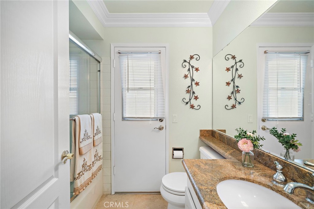 4221 Humboldt Property Photo 40
