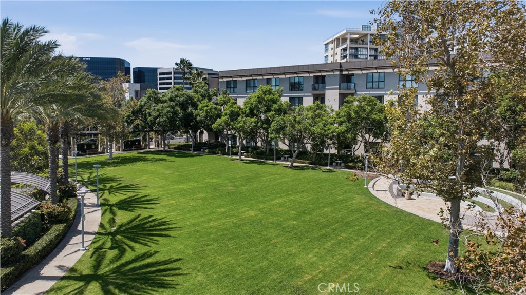 43 Gramercy Property Photo 43