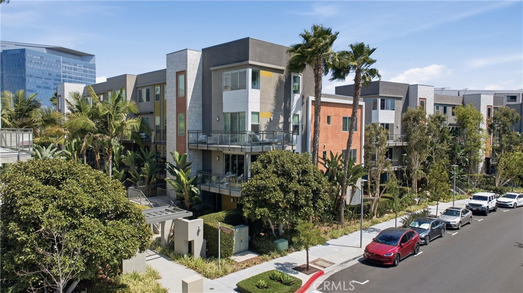 43 Gramercy Property Photo 54