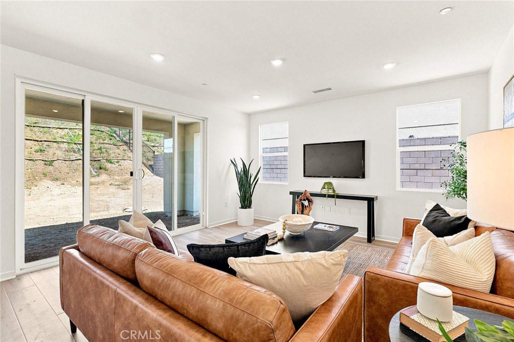 16062 Butterfly Drive Property Photo 7