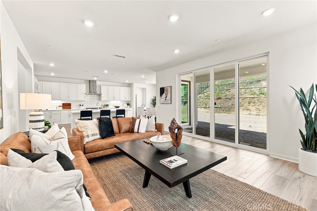 16062 Butterfly Drive Property Photo 11