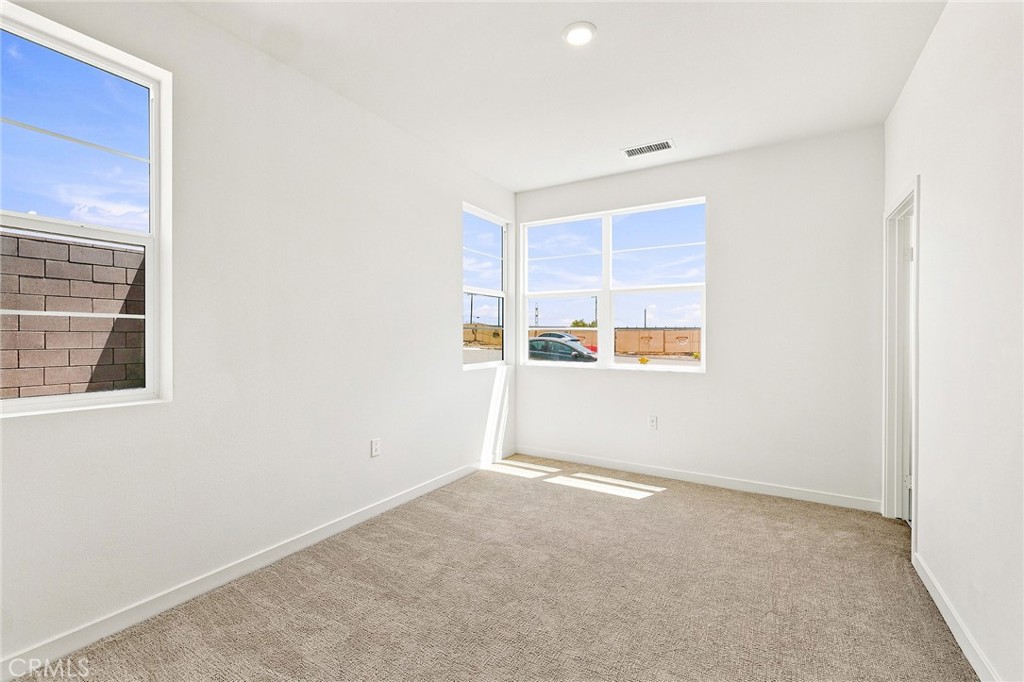 16062 Butterfly Drive Property Photo 18