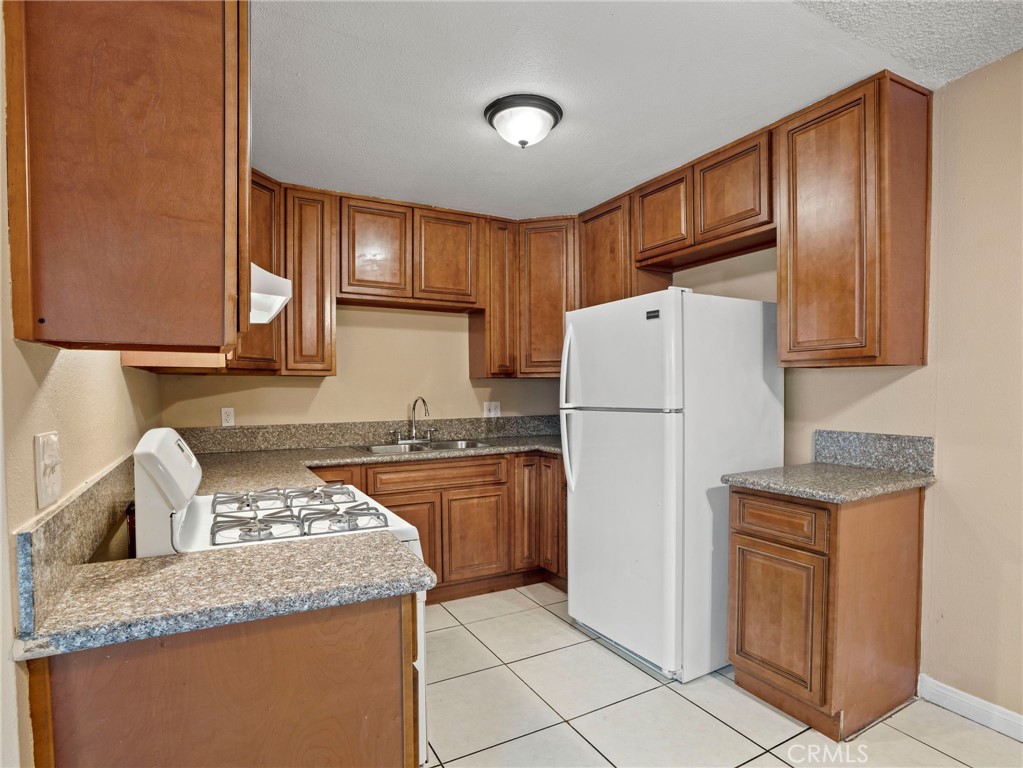 7037 Milton 3 Property Photo 6