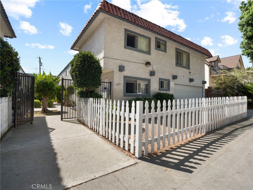 7243 Milton 5 Property Photo 1