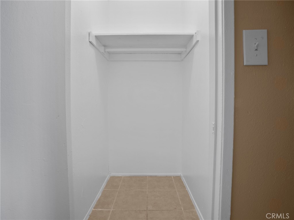 7243 Milton 5 Property Photo 13