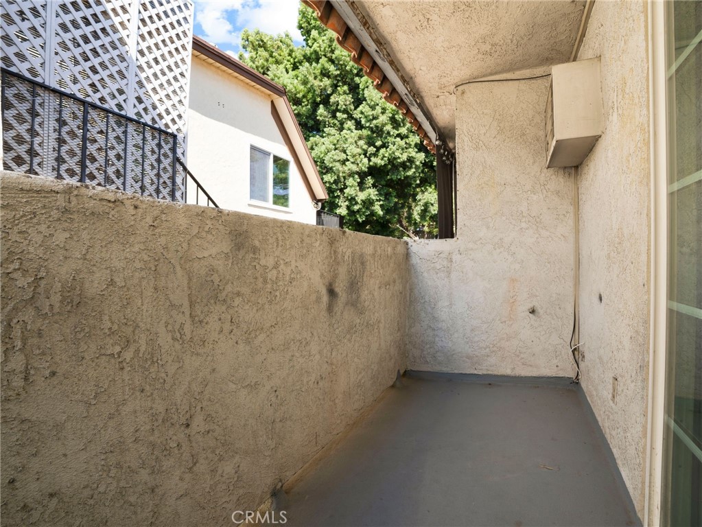 7243 Milton 5 Property Photo 14