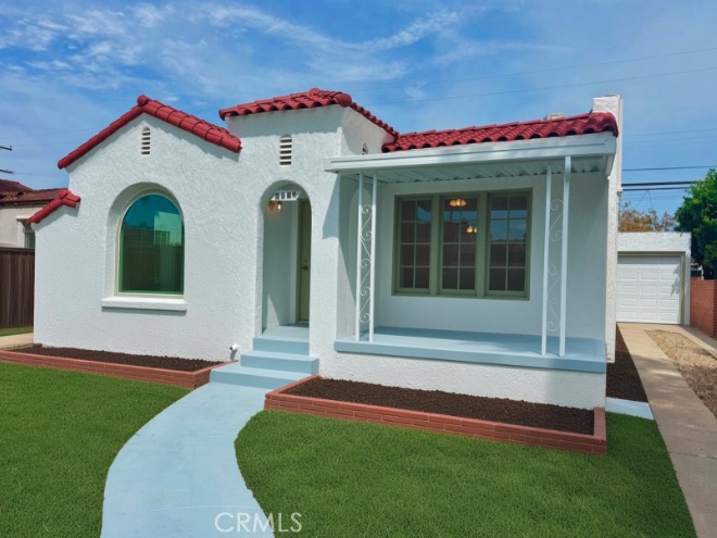 6072 Myrtle Avenue Property Photo 1