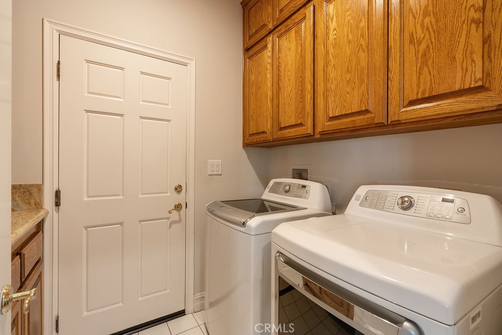 3802 E Rolling Green Lane Property Photo 19
