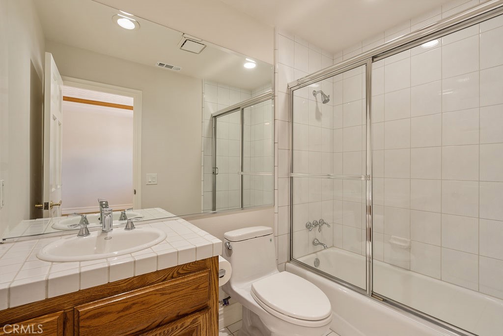 3802 E Rolling Green Lane Property Photo 45