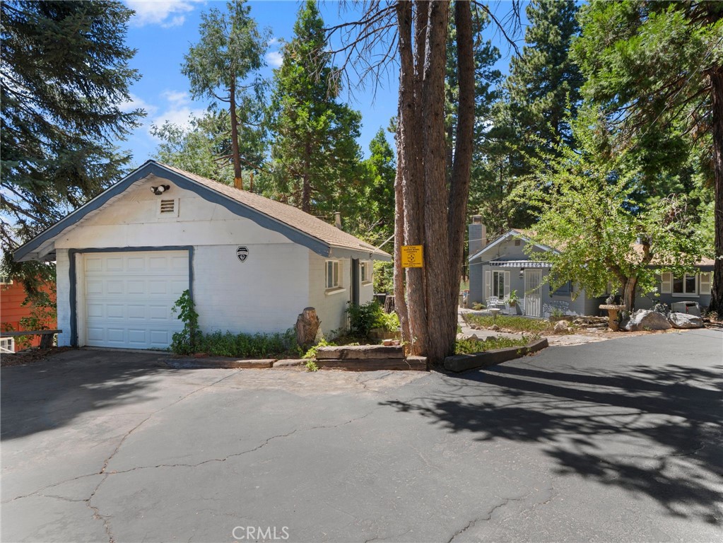 2578 Rim Of The World Property Photo 3