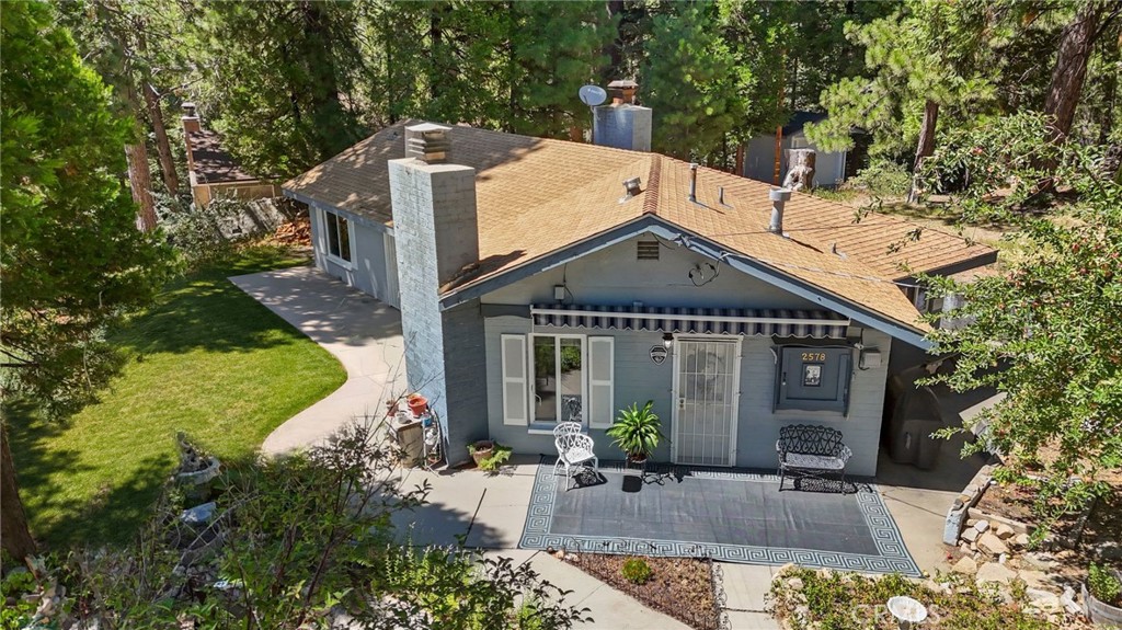 2578 Rim Of The World Property Photo 6