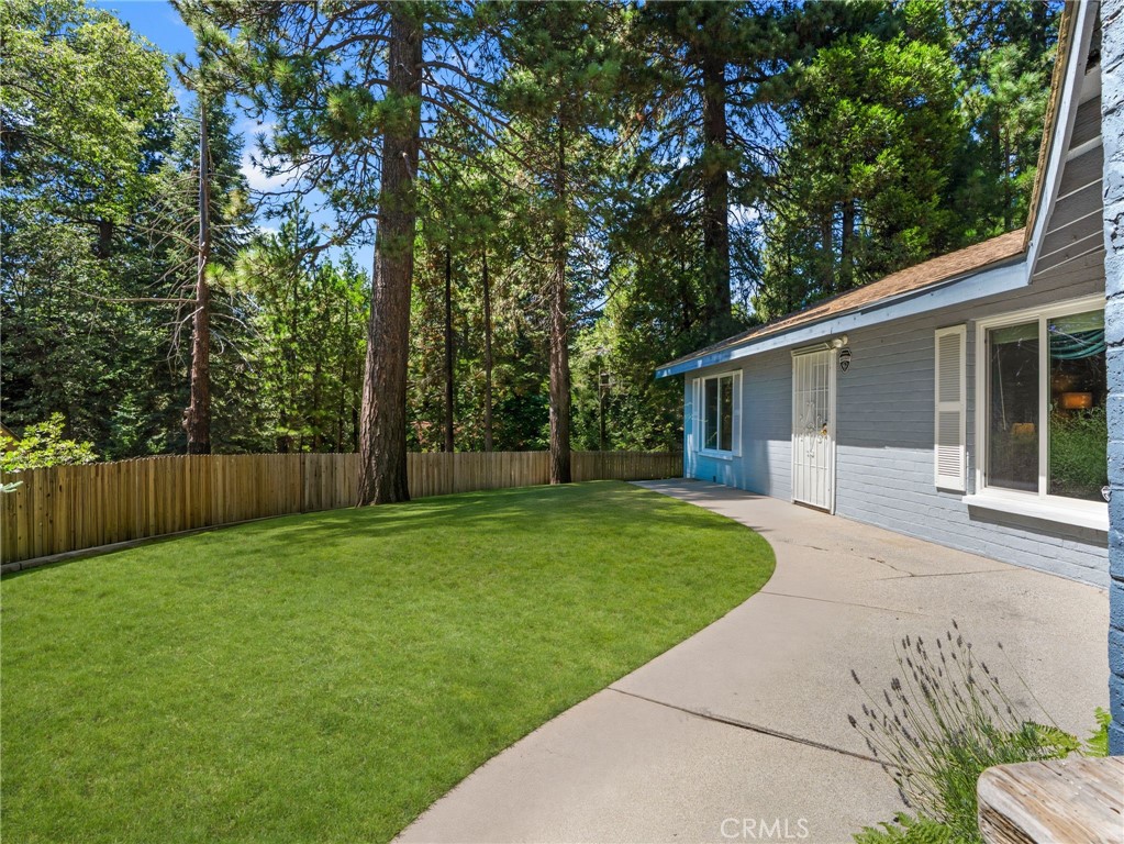 2578 Rim Of The World Property Photo 8