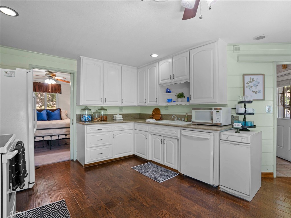 2578 Rim Of The World Property Photo 13