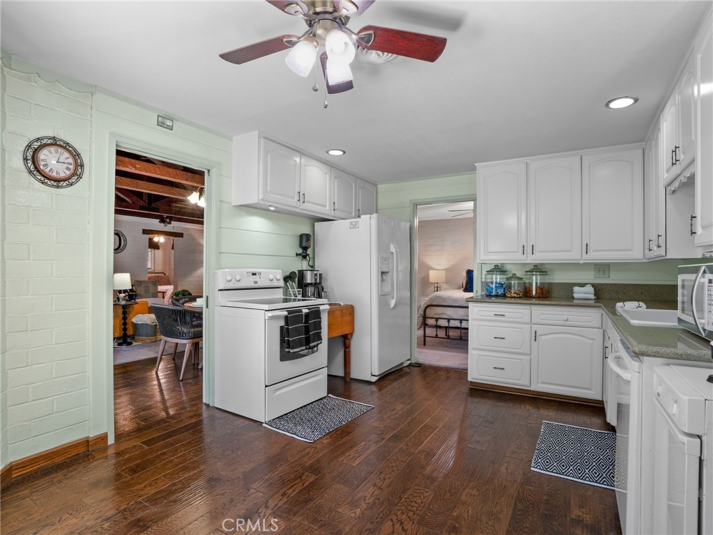 2578 Rim Of The World Property Photo 14