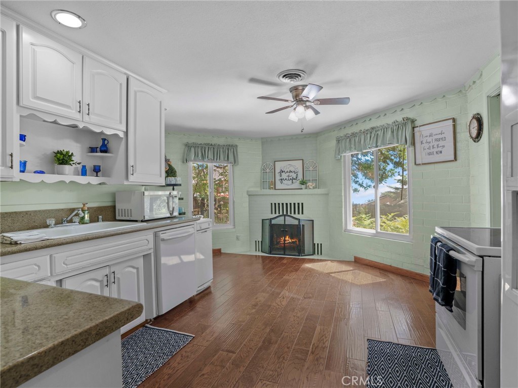 2578 Rim Of The World Property Photo 15