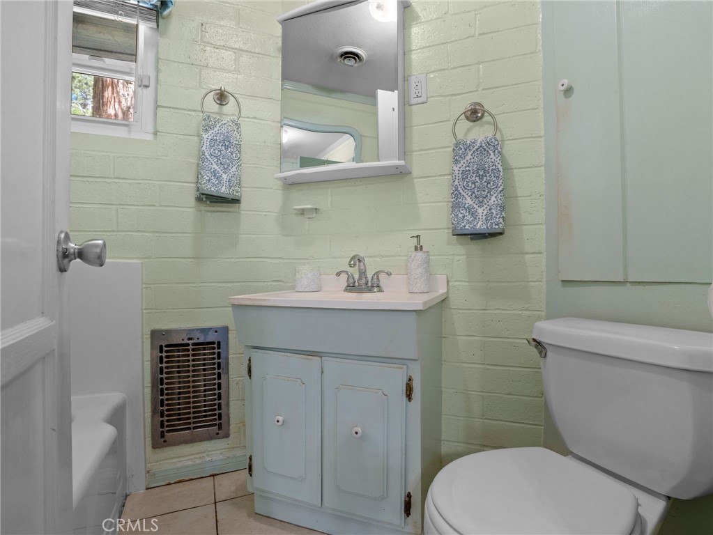 2578 Rim Of The World Property Photo 18