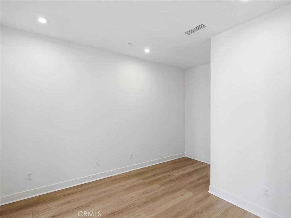 2736 Everly Drive Property Photo 17