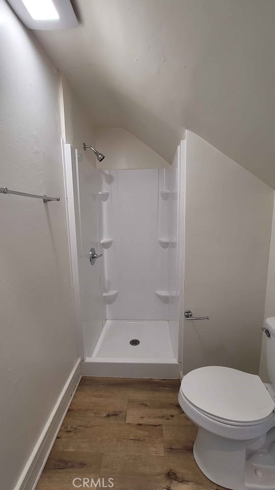 523 W 5th Street Property Photo 19