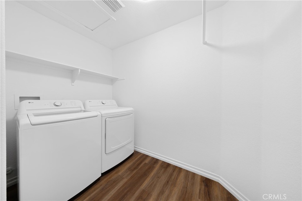 25043 Babbling Brook Property Photo 26