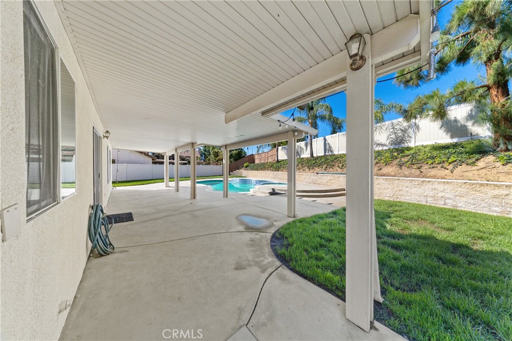 25043 Babbling Brook Property Photo 31