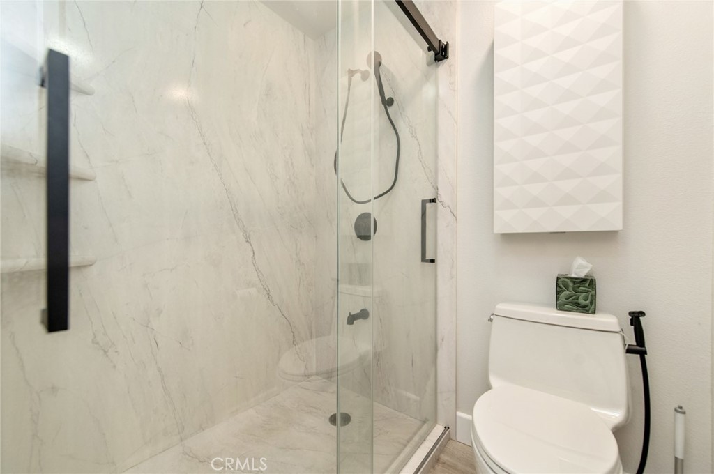 38 Cresthaven Property Photo 22