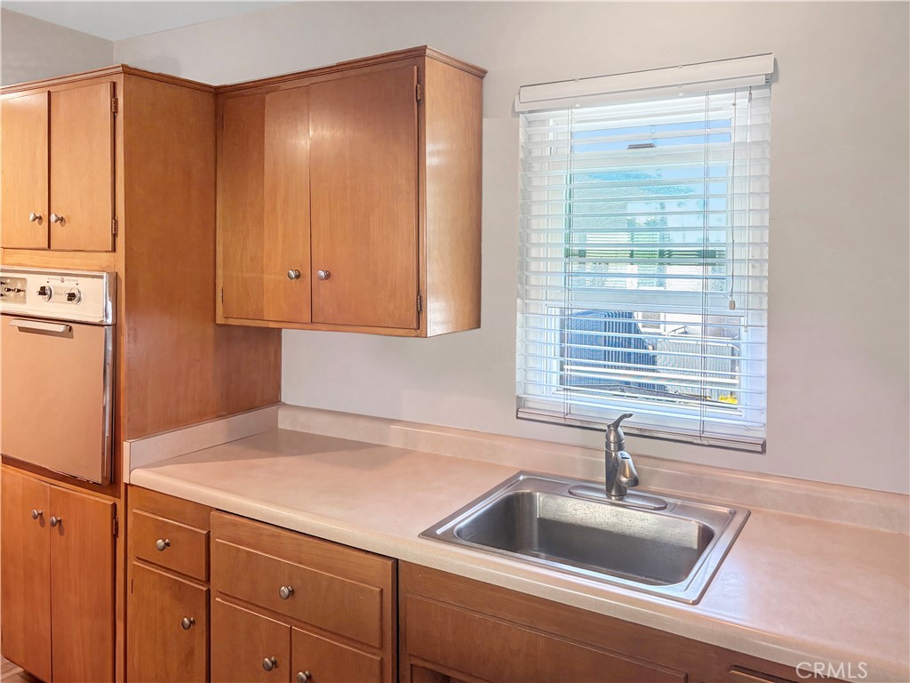 245 Aster 14 Property Photo 4