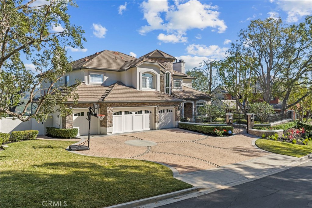 6 Panorama Property Photo 42