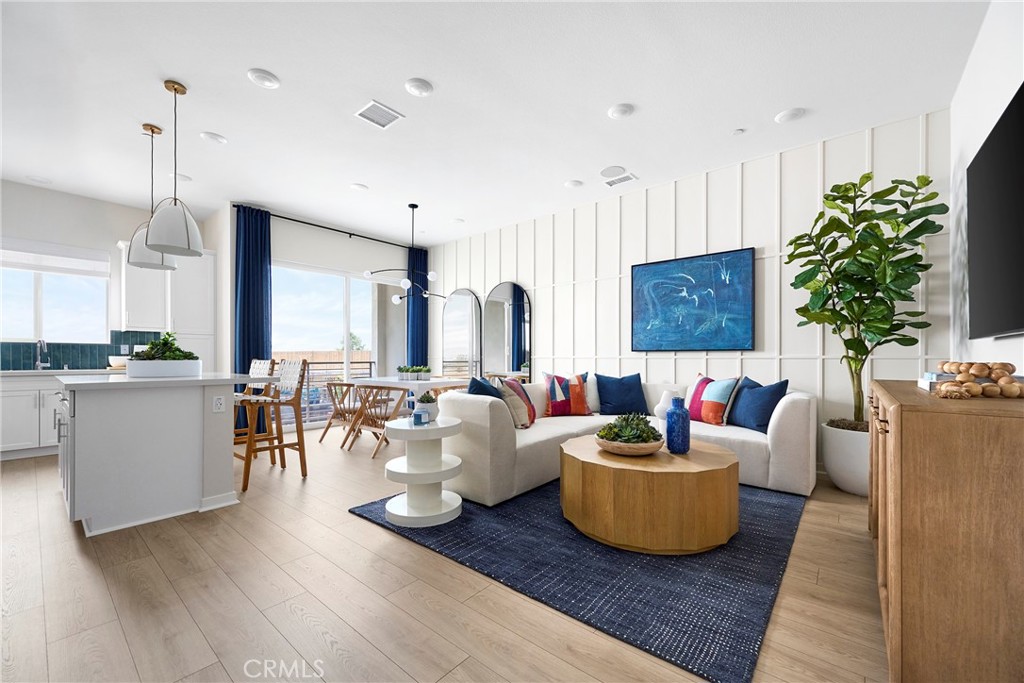 467 Treble Property Photo 3