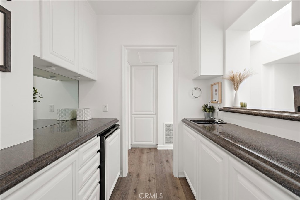 1582 White Alder Property Photo 18
