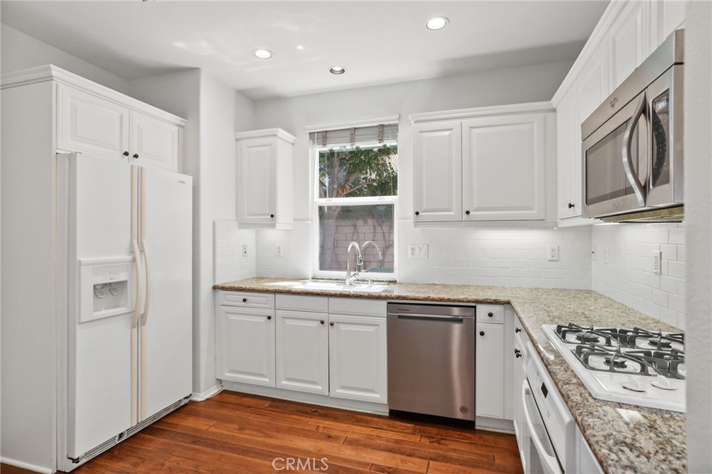 26 Reunion Property Photo 19