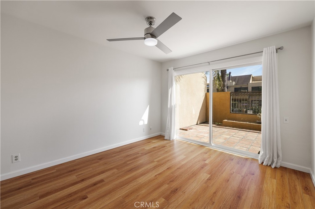 25671 Le Parc 63 Property Photo 16