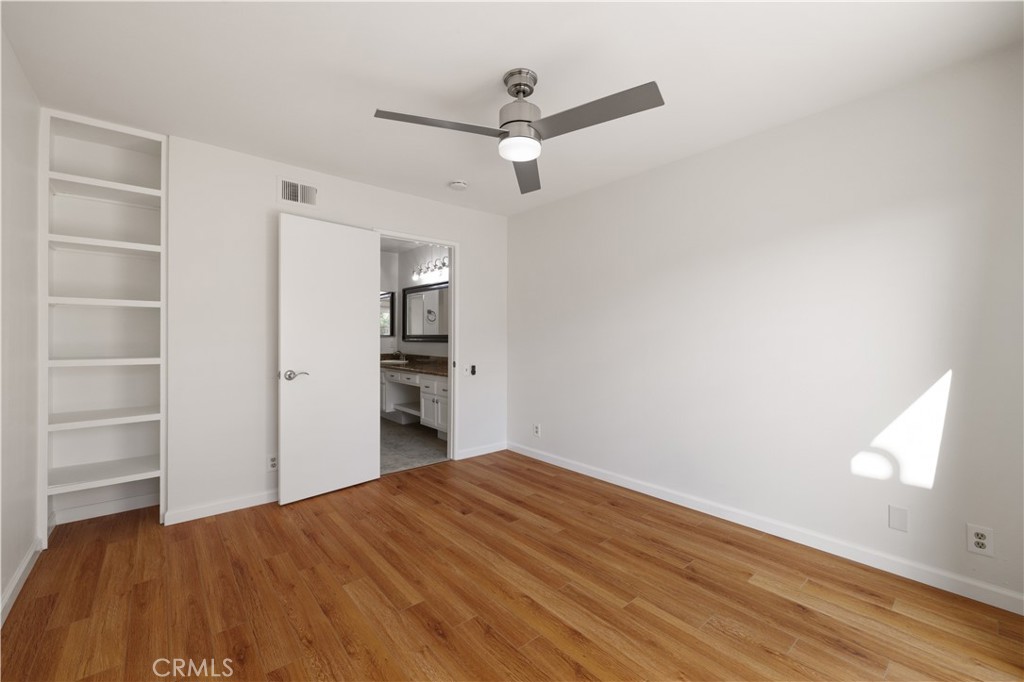 25671 Le Parc 63 Property Photo 17